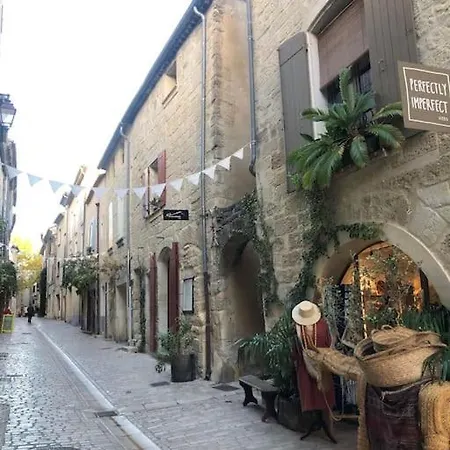 Holiday home Atypical Town House In Uzes. *